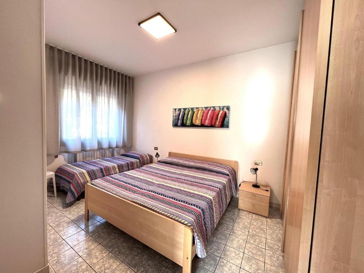 Bilocali Casa De Lazzari - Piazza Brescia - Adria Holiday Jesolo - Family Apartments Lido di Jesolo Exterior foto